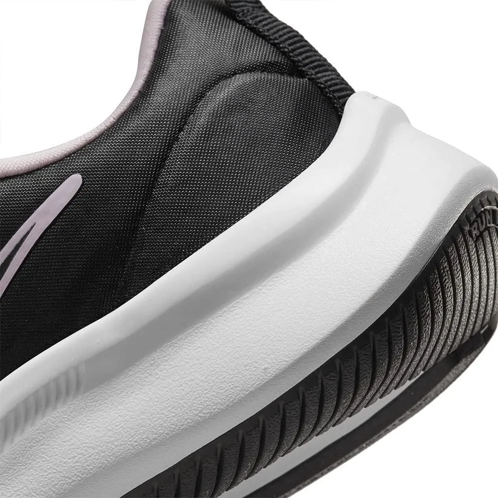 Nike Unisex-Child Sneaker