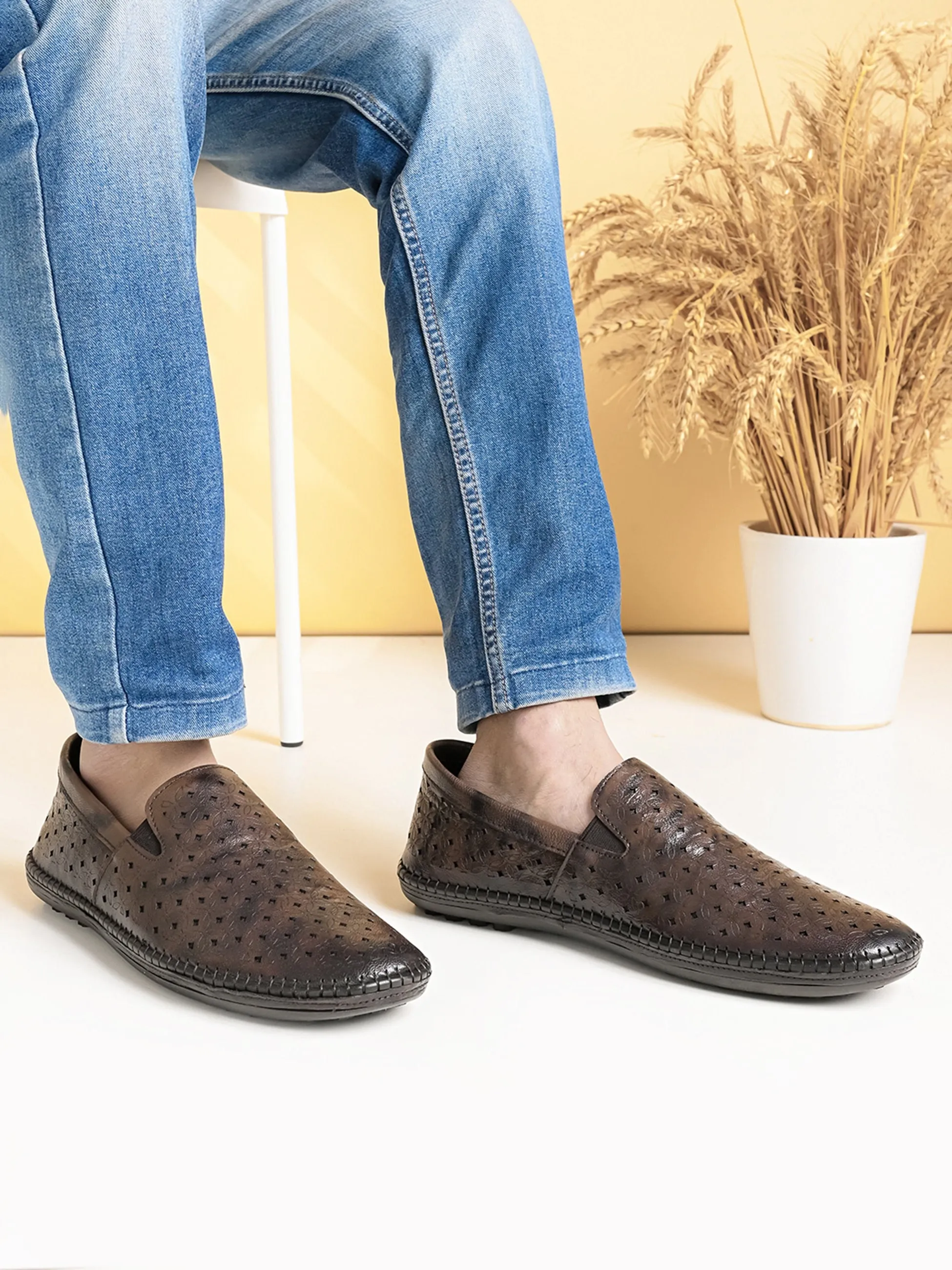 Romano Brown Leather Ethnic Slip ons