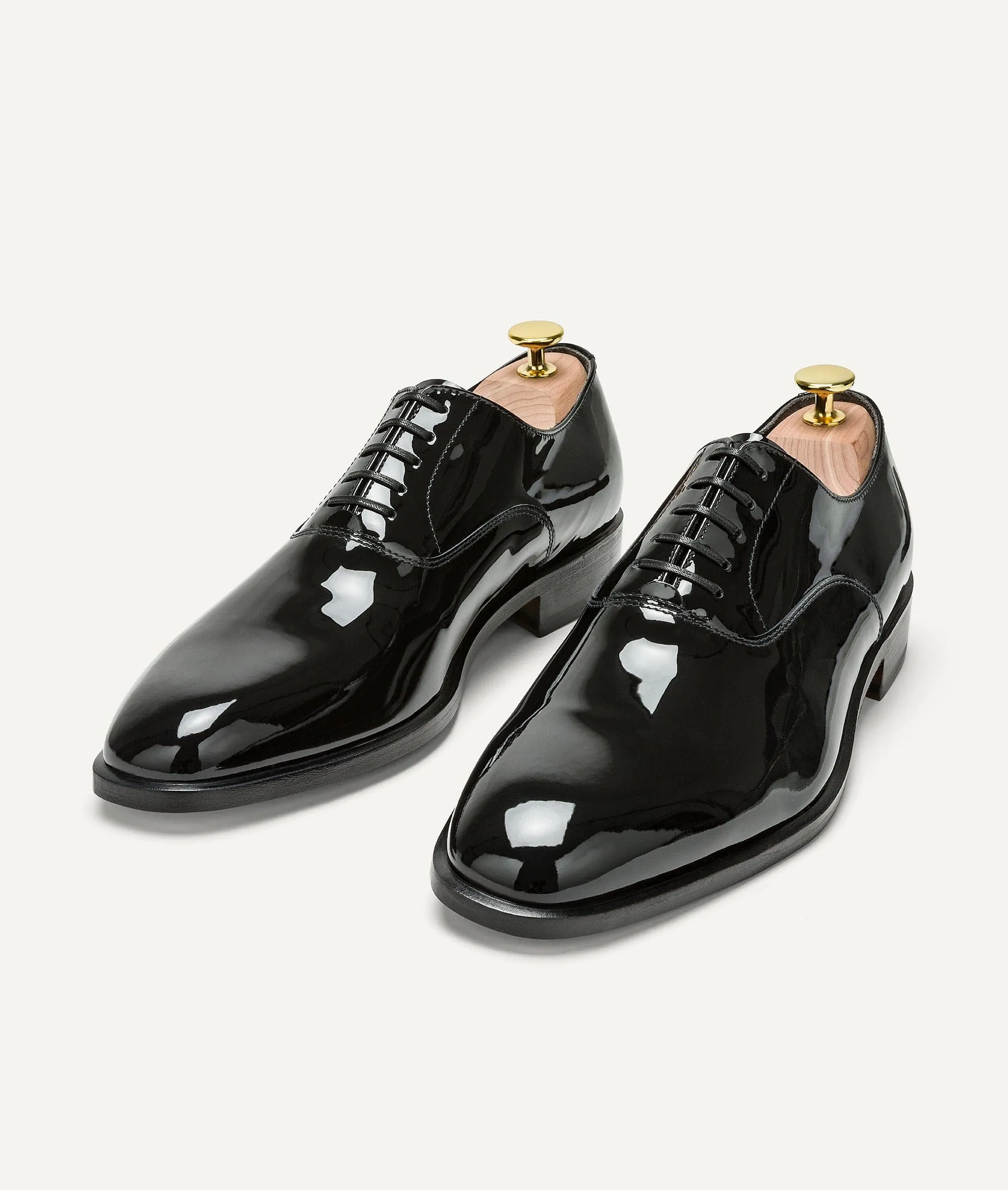 Smoking Oxford in Patent Leather