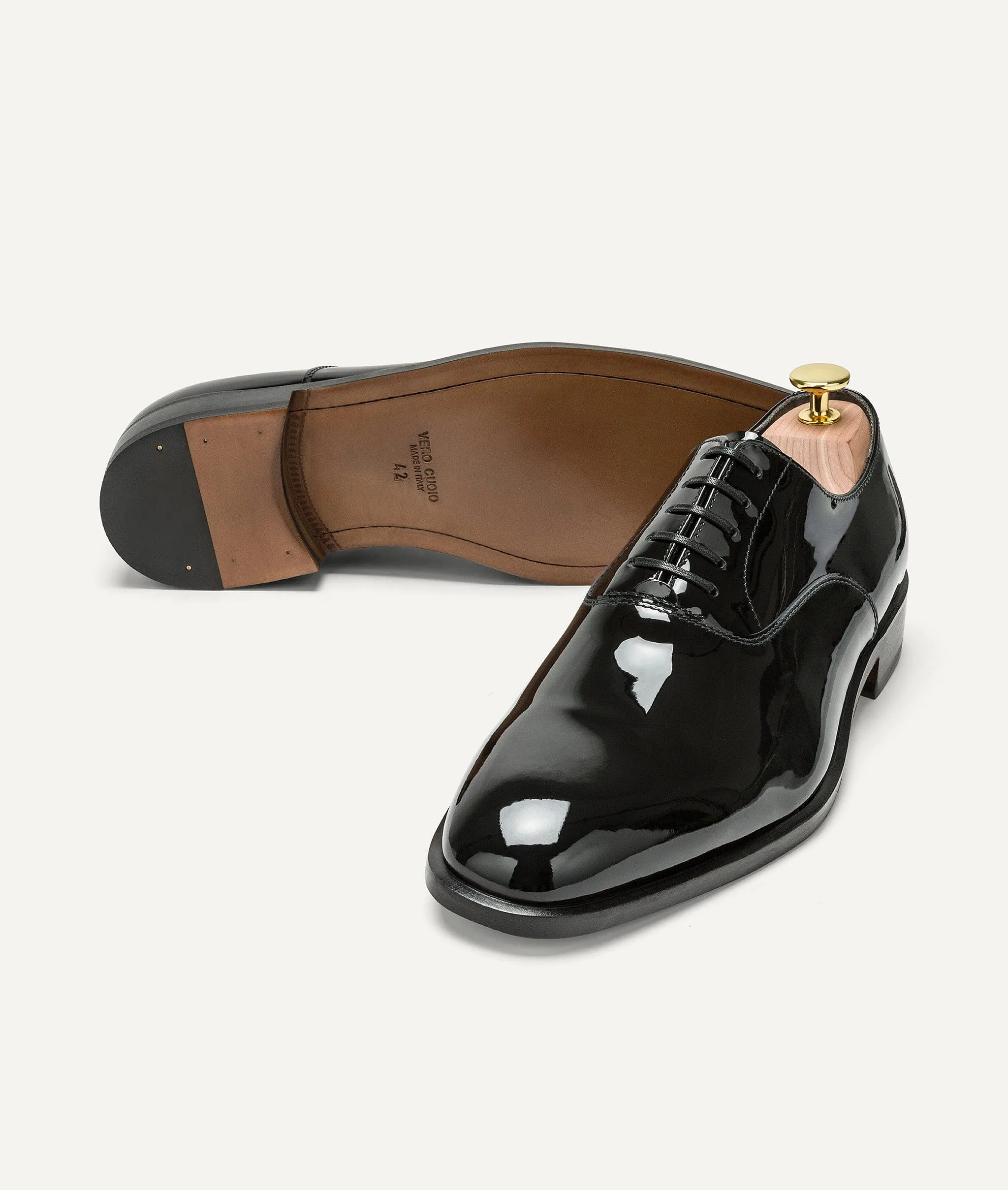 Smoking Oxford in Patent Leather