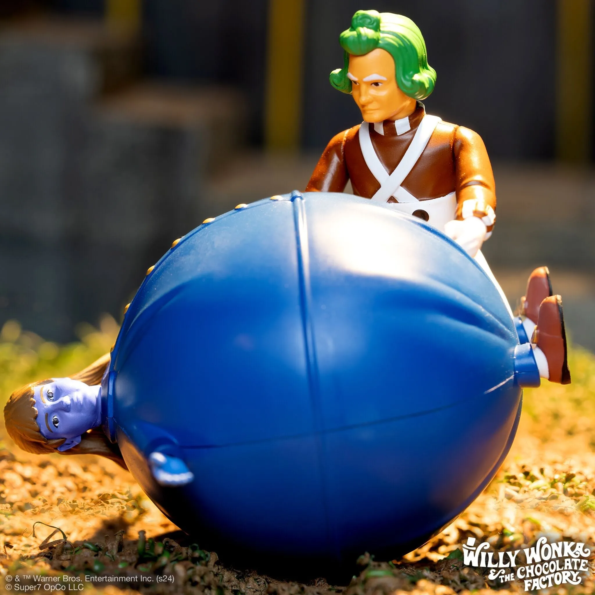 Super7 x WILLY WONKA & THE CHOCOLATE FACTORY - VIOLET BEAUREGARDE (Blueberry) ReAction Figure