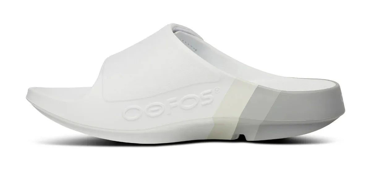 UNISEX OOFOS OOAHH SPORT FLEX LIMITED SLIDE | SMOKE RALLY