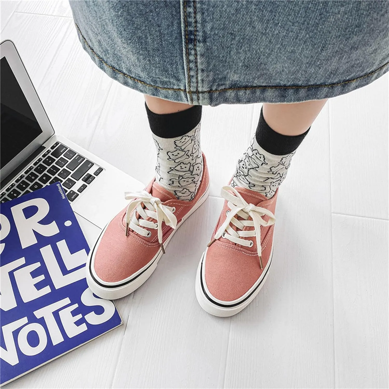 Women's Canvas Shoes Low Top Fashion Classic Slip on Canvas Sneakers Lace-up Walking Shoes Tennis Shoes