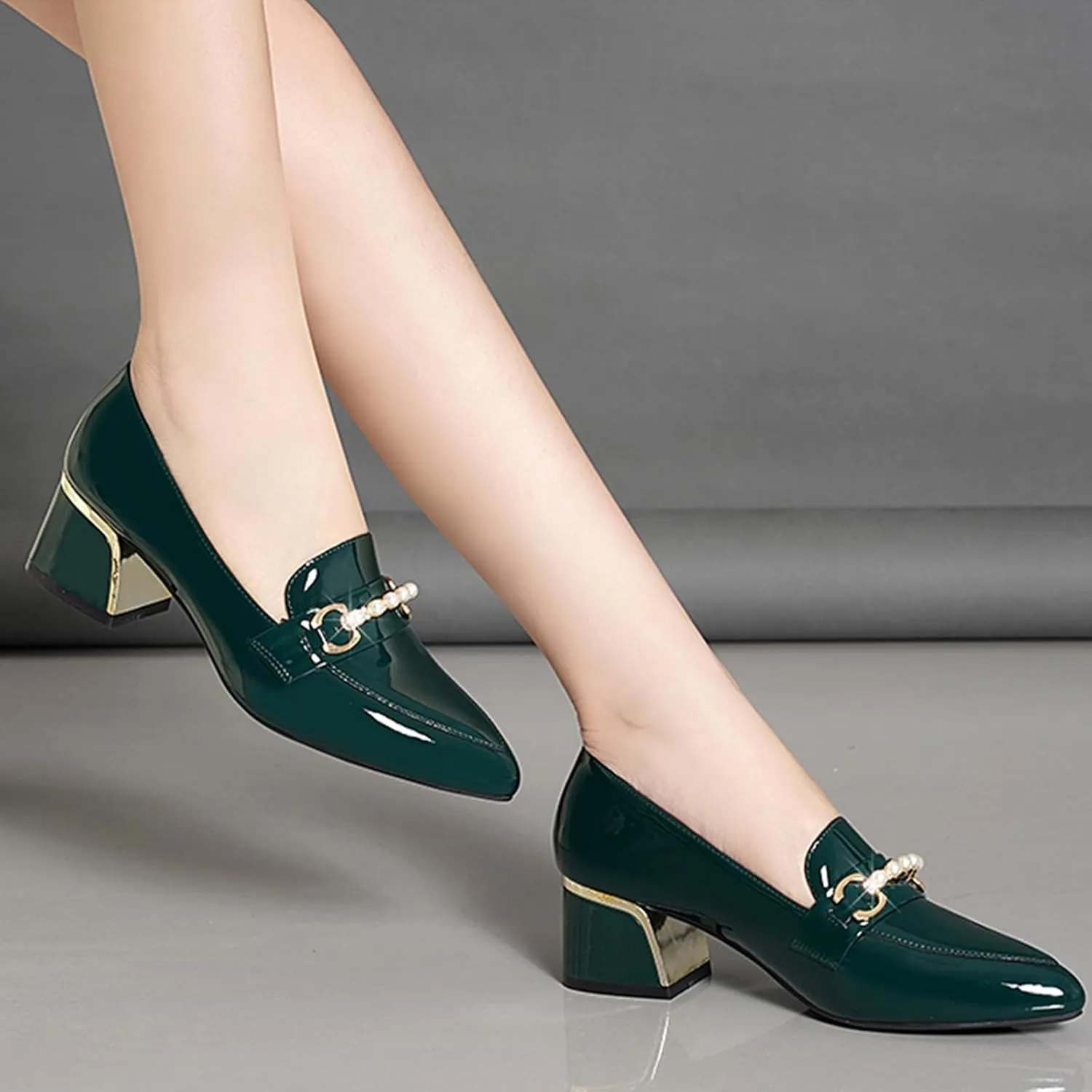 Women's Patent Leather Chunky Heel Loafers Comfort Closed Toe Pearl Metal Buckle Decoration Slip On Heeled Penny Loafers for Office Party Walking Formal Wear