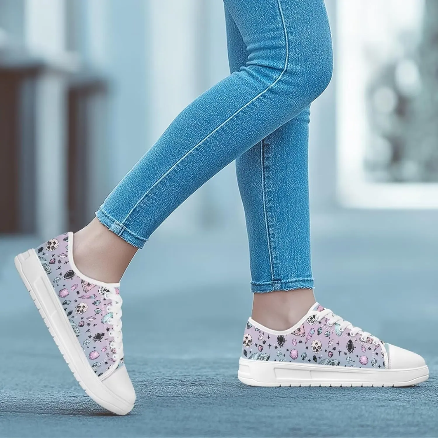 Women’s Slip on Canvas Shoes Classic Arch Support Sneakers Loafers Shoes Casual Fashion Low-Top Slip Ons US 5.5-13.5