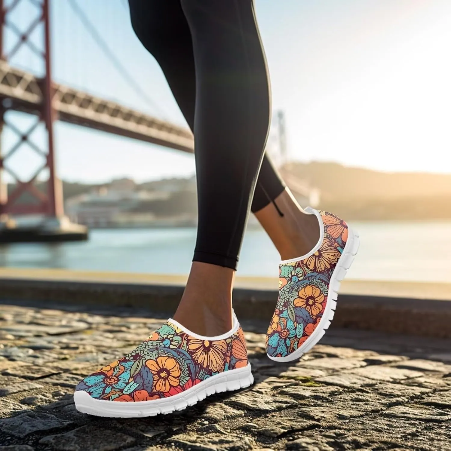 Women's Sports Shoes Low-Top Canvas Shoes Fashionable Slip-On Casual Tennis Shoe White Soles Sizes 5.5-11.5