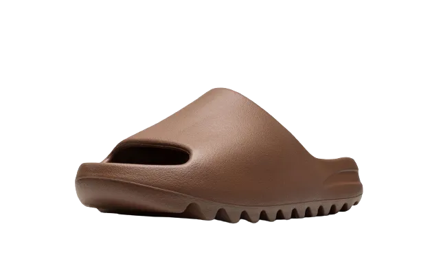 Yeezy "Flax" Slide