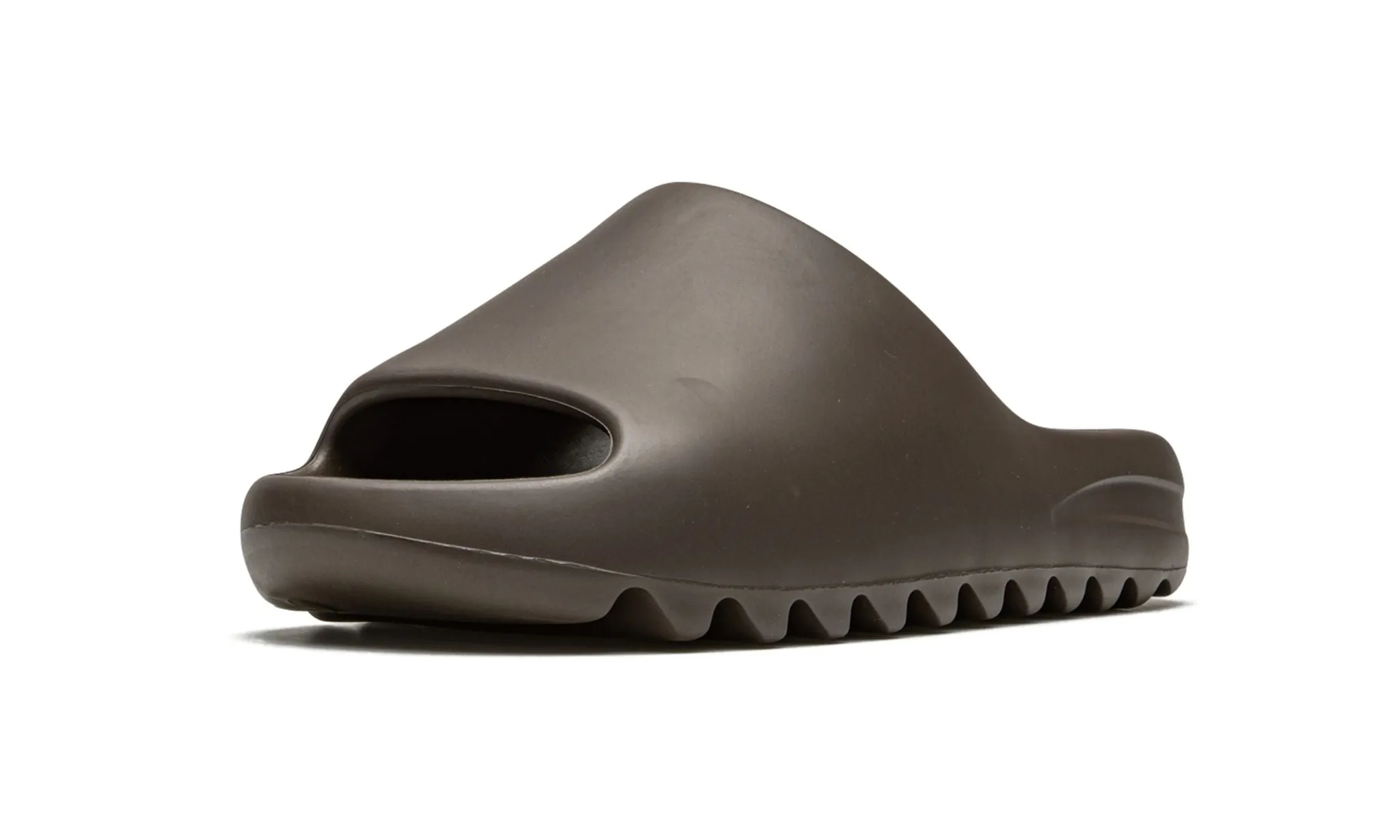 Yeezy "Soot" Slide